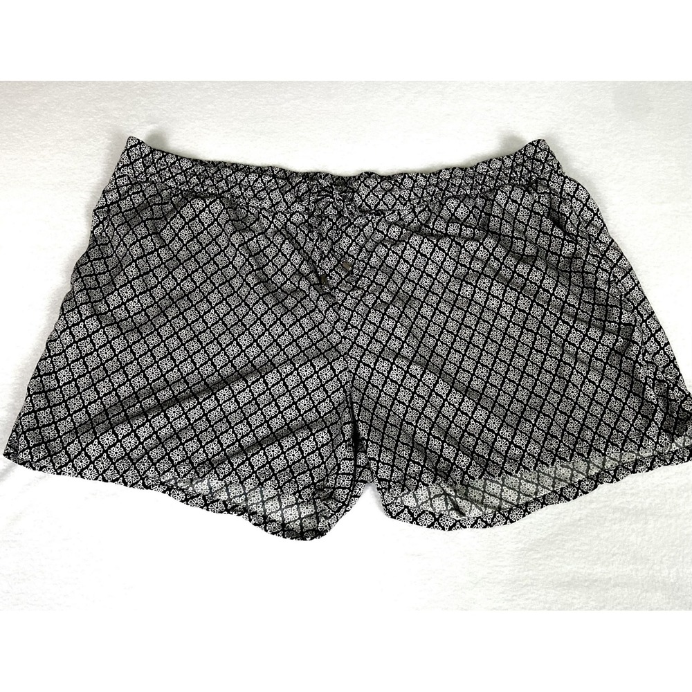 Old Navy Womens XXL Black White Geometric Floral Rayon Drawstring Shorts Pockets